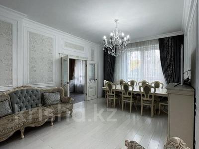 3-комнатная квартира, 102 м², Кабанбай батыра за 85 млн 〒 в Астане, Есильский р-н