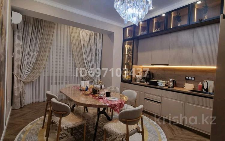 5-бөлмелі пәтер · 194 м² · 4/9 қабат, 19-й мкр 36/2, бағасы: 89 млн ₸ в Актау — фото 16