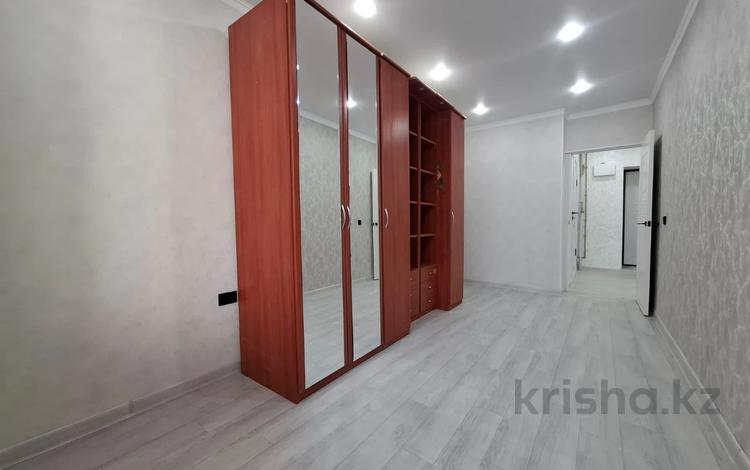 2-комнатная квартира · 48 м² · 2/9 этаж, 27-й мкр 24 за 13.5 млн ₸ в Актау — фото 2