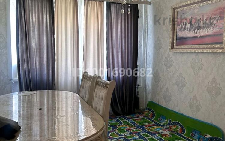 3-бөлмелі пәтер · 51 м² · 3/5 қабат, Есенберлина 17, бағасы: 16 млн ₸ в Жезказгане — фото 2