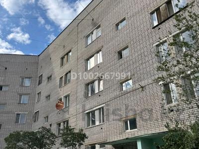 3-комнатная квартира · 68 м² · 5/5 этаж, Островского 5а за 190 000 ₸ в Семее
