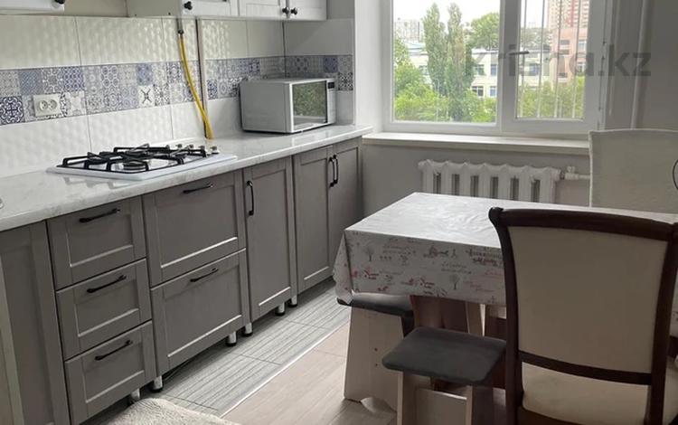 3-комнатная квартира · 65 м² · 5/9 этаж, мкр 12, мкр 11 за 23.5 млн ₸ в Актобе — фото 2