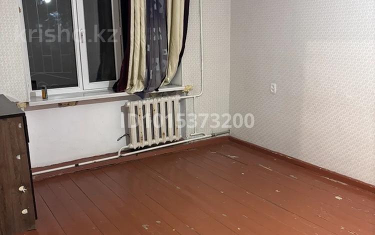 1-комнатная квартира · 32 м² · 2/5 этаж, Телецентр 2 — проспект Жамбыла, за фирканом за 50 000 ₸ в Таразе — фото 2