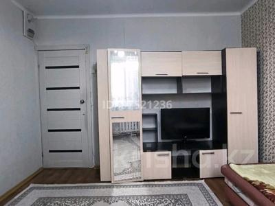 1-бөлмелі пәтер · 14 м² · 8/9 қабат, Абая 102 — Находится напротив универмага,чистое общежитие, бағасы: 3.5 млн ₸ в Уральске