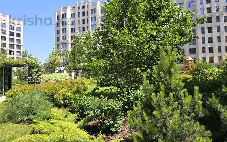 3-комнатная квартира · 122.7 м² · 1/9 этаж, Аль-Фараби 69б — Первая очередь Аль-Фараби Esentai Mall за 238 млн ₸ в Алматы, Бостандыкский р-н — фото 2