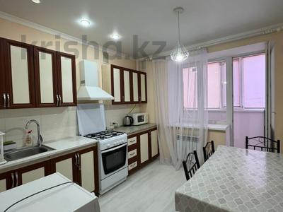 2-бөлмелі пәтер · 54 м² · 1/7 қабат, Алтын орда ш/а. 49д/2, бағасы: 23.5 млн ₸ в Актобе, мкр. Алтын орда