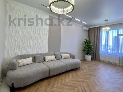 3-комнатная квартира · 100 м² · 18/18 этаж, Достык 8/2 за 89 млн 〒 в Астане, Есильский р-н