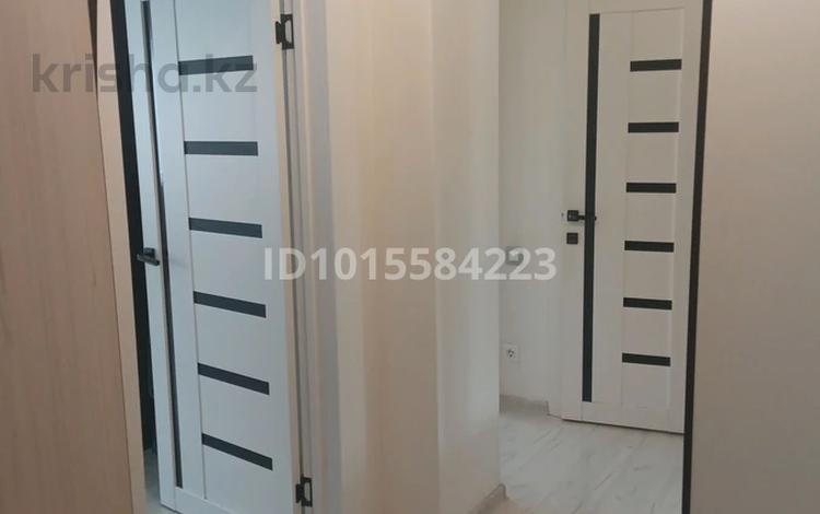 1-комнатная квартира · 42.5 м² · 3/15 этаж, Проспект Кудайбердыулы 33 — Пересечение ул. Мустафина за 220 000 ₸ в Астане — фото 2