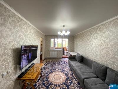 3-бөлмелі пәтер · 63.5 м² · 3/5 қабат, 19 мкр. 44, бағасы: 17.5 млн ₸ в Караганде, Алихана Бокейханова р-н