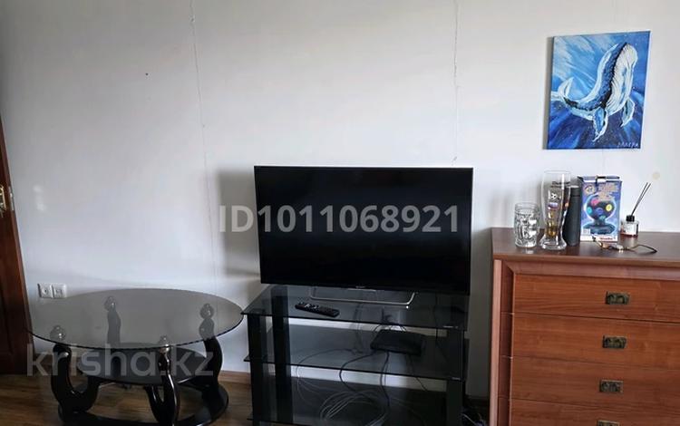 1-комнатная квартира · 45 м² · 14/17 этаж, Микрорайон Мамыр-1 29 за 210 000 ₸ в Алматы, Ауэзовский р-н — фото 2