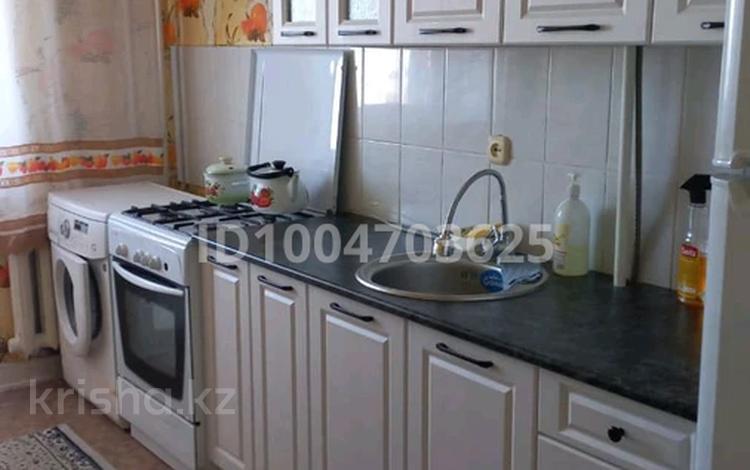 3-бөлмелі пәтер · 62 м² · 8/9 қабат, Жданова — Сырым Датова и Гагарина, бағасы: 120 000 ₸ в Уральске — фото 2