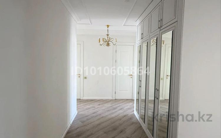 3-комнатная квартира · 86.2 м² · 6/9 этаж, Сыганак 11 за 55.5 млн ₸ в Астане, Нура р-н — фото 19