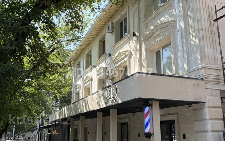 3-бөлмелі пәтер · 75 м² · 2/3 қабат, желтоксан 162 — Курмангазы, бағасы: 81 млн ₸ в Алматы, Алмалинский р-н — фото 2