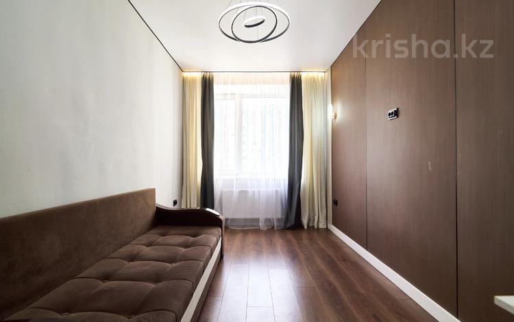 2-бөлмелі пәтер · 44.4 м² · 5/12 қабат, Байтурсынова 61, бағасы: 23.5 млн ₸ в Астане, Сарайшык р-н — фото 17