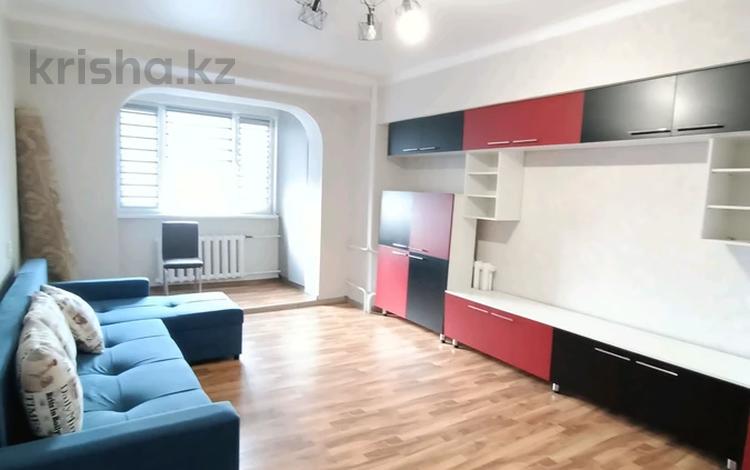 2-бөлмелі пәтер · 60 м² · 7/9 қабат, мкр Аксай-2, бағасы: 250 000 ₸ в Алматы, Ауэзовский р-н — фото 2