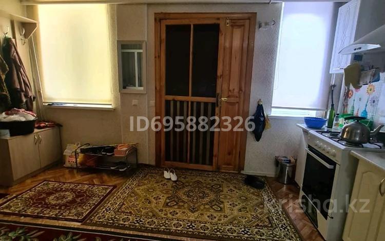 6-комнатная квартира · 120 м² · 1/2 этаж, Айбергенова 8 за 10 млн ₸ в Казалинске — фото 2