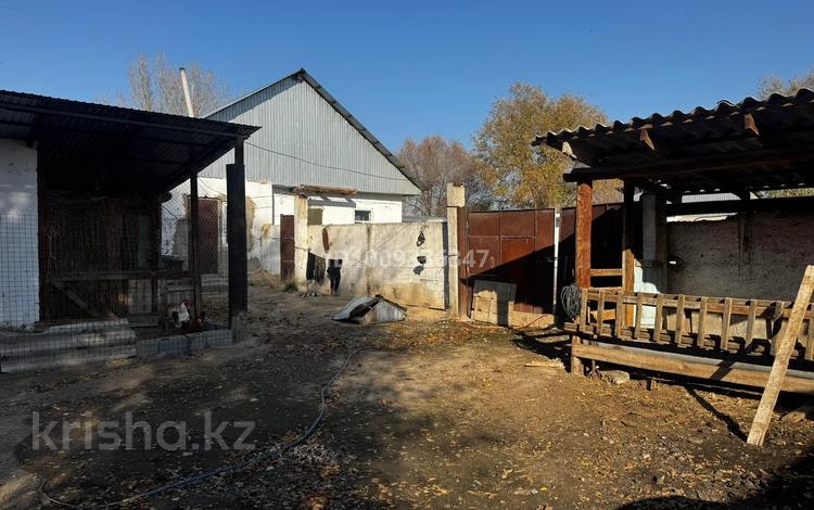 Жеке үй · 4 бөлме · 100 м² · 45 сот., Инкубаторда 668 — От жаркентта 2 км, бағасы: 60 млн ₸ в Жаркенте — фото 2