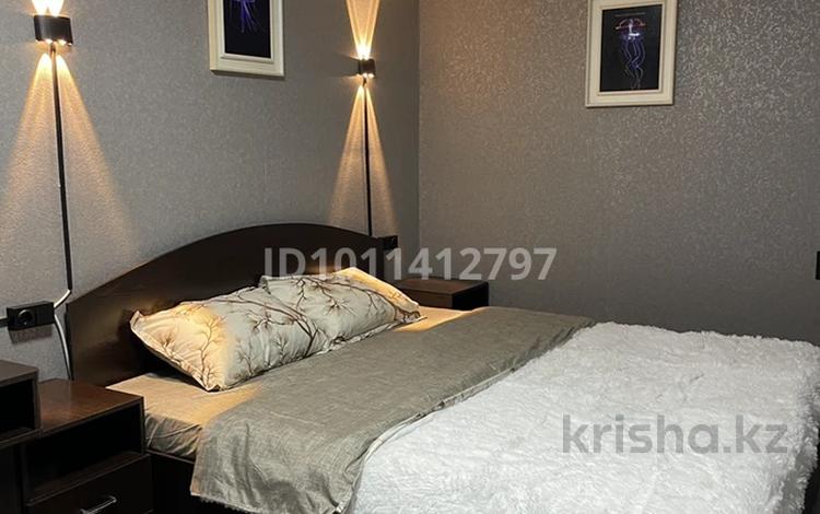 2-комнатная квартира · 45 м² · 5/5 этаж, Улица Казахстан за 18 000 ₸ в Усть-Каменогорске — фото 2