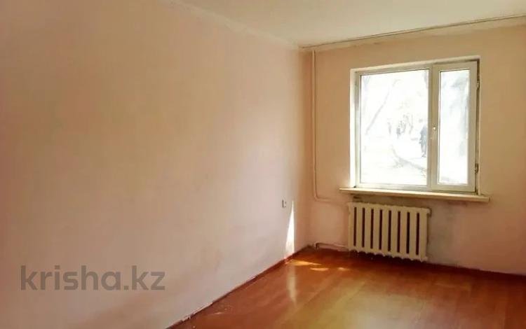 2-бөлмелі пәтер, 45 м², 1/4 қабат, мкр №3, бағасы: 22 млн 〒 в Алматы, Ауэзовский р-н — фото 2