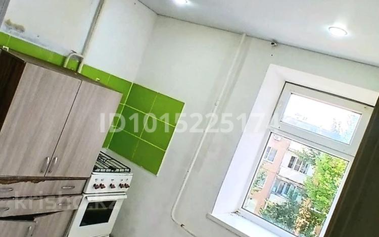 1-бөлмелі пәтер · 32 м² · 4/5 қабат, Есет батыра 5, бағасы: 7.2 млн ₸ в Хромтау — фото 2