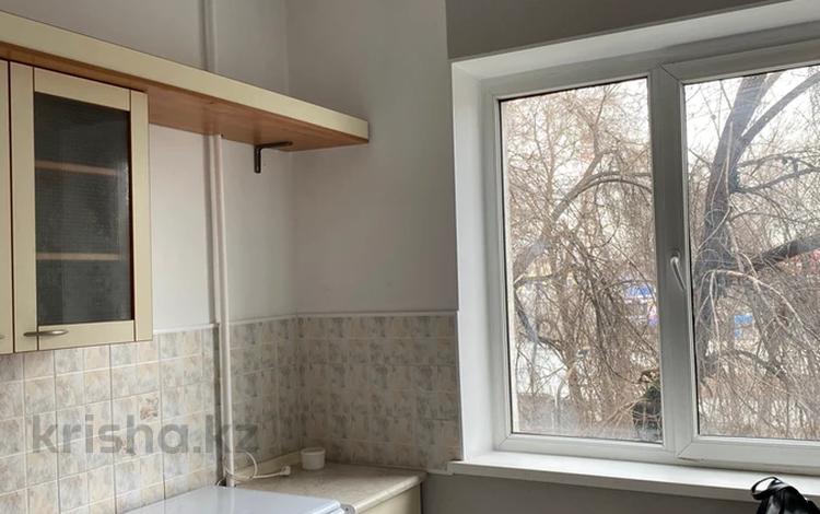 1-комнатная квартира · 40 м² · 3/9 этаж, мкр Аксай-2 52 — Саина, Толе би за 195 000 ₸ в Алматы, Ауэзовский р-н — фото 7