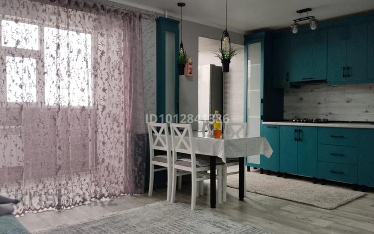 1-бөлмелі пәтер · 41 м² · 4/9 қабат, мкр 8, Абилкайыр хана 32, бағасы: 160 000 ₸ в Актобе — фото 2