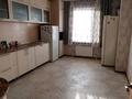 3-бөлмелі пәтер, 94 м², 8/9 қабат, Шахтеров 31Б, бағасы: 34 млн 〒 в Караганде, Казыбек би р-н — фото 7