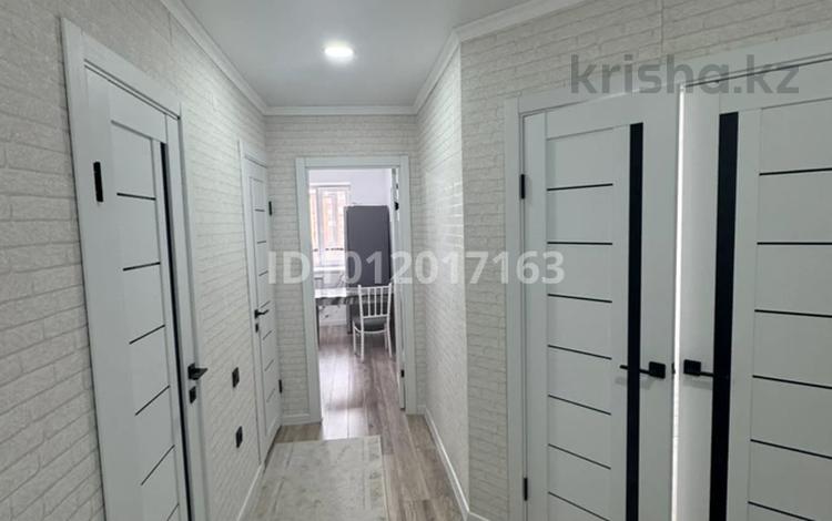 1-бөлмелі пәтер · 46 м² · 6/9 қабат, мкр. Алтын орда 15 — Мангилик Ел, бағасы: 16.9 млн ₸ в Актобе — фото 2
