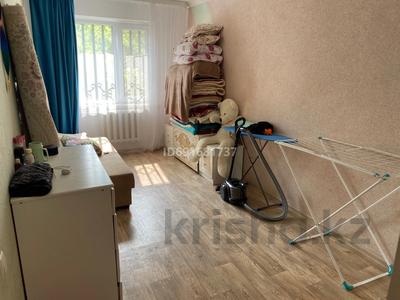 2-комнатная квартира · 48 м² · 2/5 этаж, мкр 5 — На против гуманитарного колледжа за 15.3 млн 〒 в Актобе