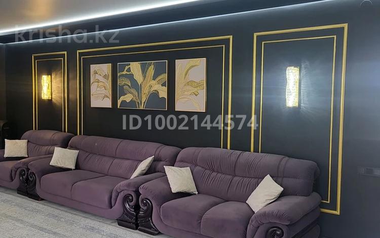 3-бөлмелі пәтер · 155 м² · 2/3 қабат, Шерхан Мұртаза 33 — Абая, бағасы: 56 млн ₸ в Таразе — фото 2