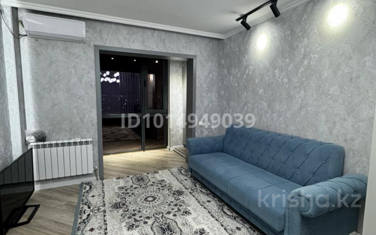 1-комнатная квартира · 45 м² · 12/12 этаж, мкр Кайтпас 1, Байдибек би 116 за 200 000 ₸ в Шымкенте, Каратауский р-н — фото 2