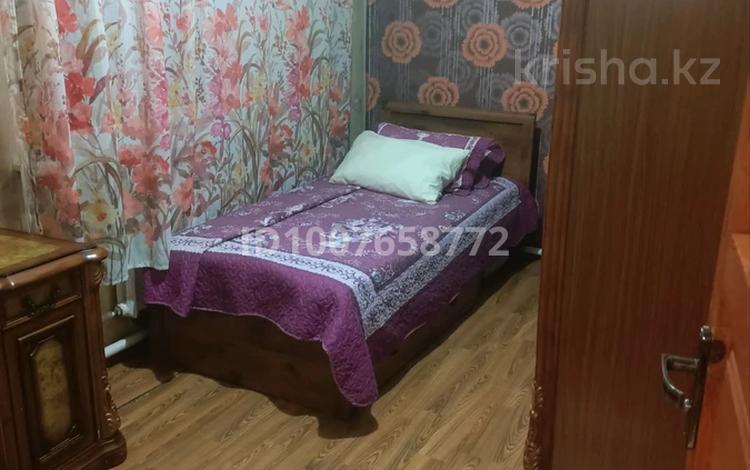 1 комната · 15 м², Тауелсиздик 35 за 75 000 ₸ в  — фото 2