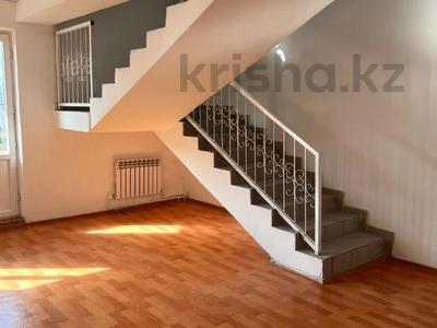 8-комнатная квартира · 241 м² · 9/10 этаж, Мкр. Аксай 32 за 62 млн ₸ в Алматы, Ауэзовский р-н