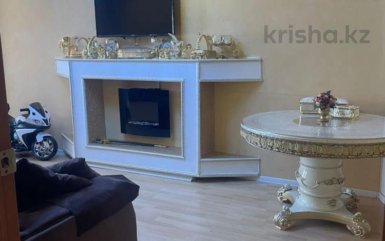 3-бөлмелі пәтер · 63 м² · 2/5 қабат, Маяковского 105, бағасы: 29 млн ₸ в Костанае — фото 4
