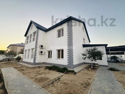 Отдельный дом · 7 комнат · 450 м² · 20 сот., 29-й мкр 90/92 за 240 млн 〒 в Актау