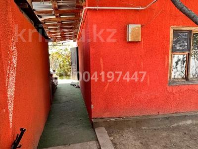 Отдельный дом · 4 комнаты · 100 м² · 7 сот., Алатау 108 — Чапаева за 15 млн 〒 в Каргалы (п. Фабричный)