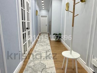 2-комнатная квартира · 100 м² · 7/9 этаж, мкр. Алтын орда 21В к.2 — Пересечение Молдагуловой и Мангилик Ел за 25 000 ₸ в Актобе