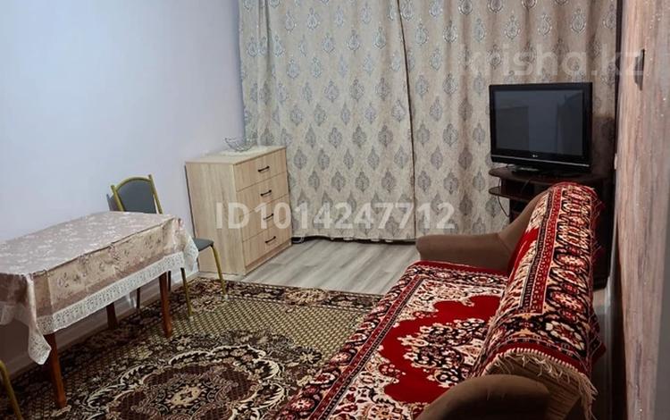 1-комнатная квартира · 33 м² · 1/5 этаж, Дуйсенова 114 за 200 000 ₸ в Алматы, Алмалинский р-н — фото 2