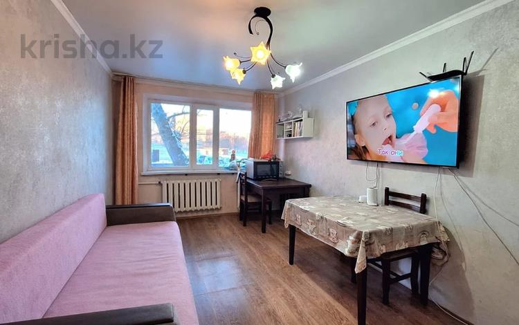 3-бөлмелі пәтер · 61.5 м² · 1/5 қабат, 15-шағынаудан, бағасы: 11.5 млн ₸ в Караганде, Алихана Бокейханова р-н — фото 2
