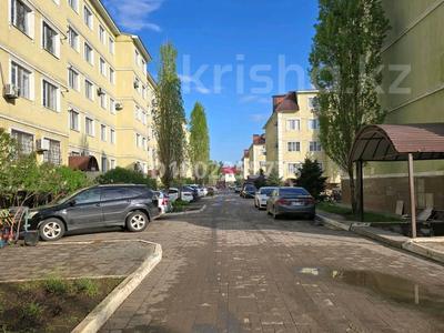 2-комнатная квартира · 94 м² · 1/5 этаж, Бокенбай Батыра 153/1 — Аэропорт за 30 млн 〒 в Актобе, мкр Авиатор