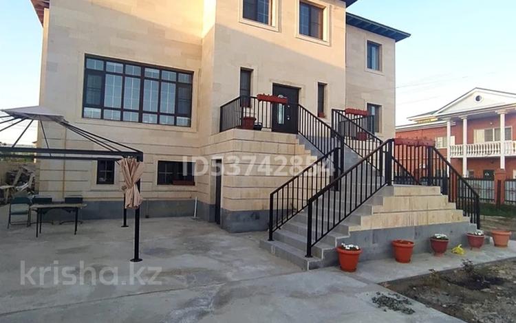 Жеке үй · 7 бөлме · 561 м² · 15 жүзд., мкр Мунайшы 143, бағасы: 150 млн ₸ в Атырау — фото 33