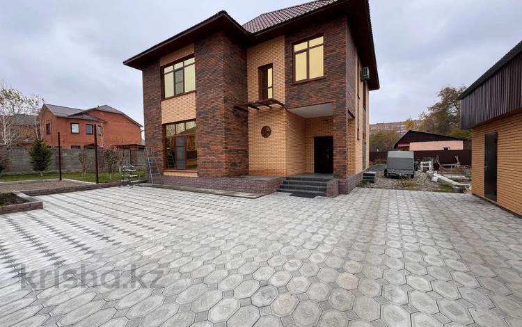 Отдельный дом · 4 комнаты · 232.8 м² · 10 сот., Байбатчина 24/1 за 160 млн ₸ в Усть-Каменогорске — фото 2