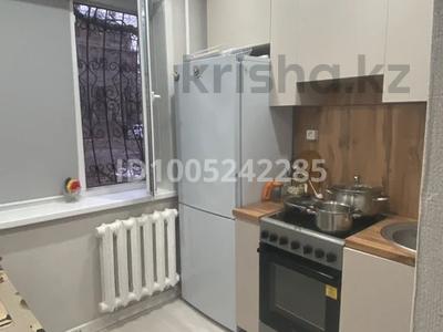 2-комнатная квартира · 55 м² · 1/5 этаж, 410 квартал 5 за 12 000 〒 в Семее