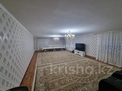 Отдельный дом · 6 комнат · 210 м² · 10 сот., Балкантау 39 за 88 млн 〒 в Астане, Алматы р-н