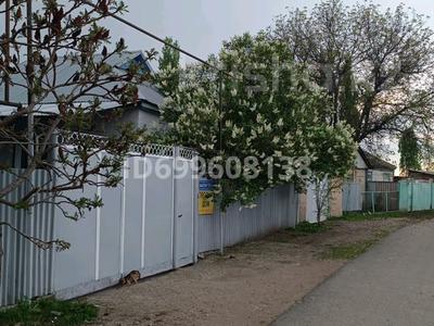 Продажа домов и дачи в Жамбылской обл.: Отдельный дом · 4 комнаты · 64.6 м² · 20 сот., Жастар 17 — Достык за 33 млн 〒 Отдельный дом · 4 комнаты · 64.6 м² · 20 сот., Жастар 17 — Достык за 33 млн 〒 в Мерке