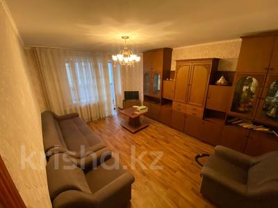 2-комнатная квартира, 52 м², 3/5 этаж, казахстанская правда 120 за 19.8 млн 〒 в Петропавловске