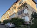 2-комнатная квартира · 56 м² · 1/5 этаж, 15 мкр 20 за 17.5 млн ₸ в Таразе