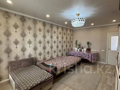 2-комнатная квартира · 70 м² · 9/10 этаж, мкр Акбулак за 34 млн ₸ в Алматы, Алатауский р-н