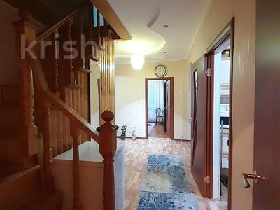 Отдельный дом · 6 комнат · 135 м² · 3 сот., Жунисова 1 — Пединститут за 25.8 млн 〒 в Уральске