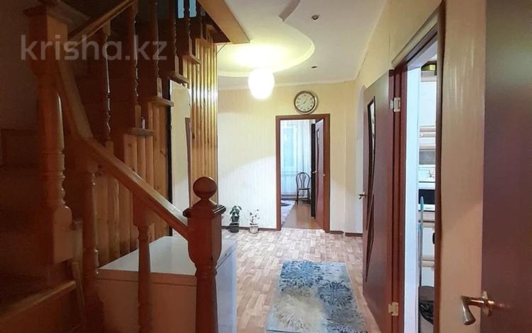 Отдельный дом · 6 комнат · 135 м² · 3 сот., Жунисова 1 — Пединститут за 25.8 млн 〒 в Уральске — фото 3